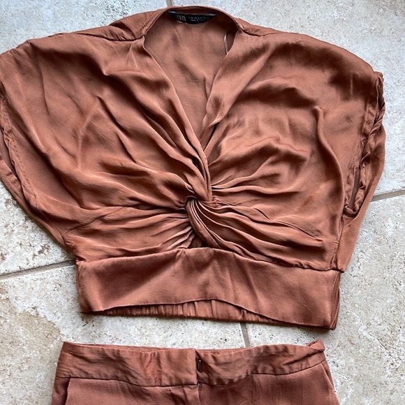 ZARA 2 piece pant set - Picture 3 of 9